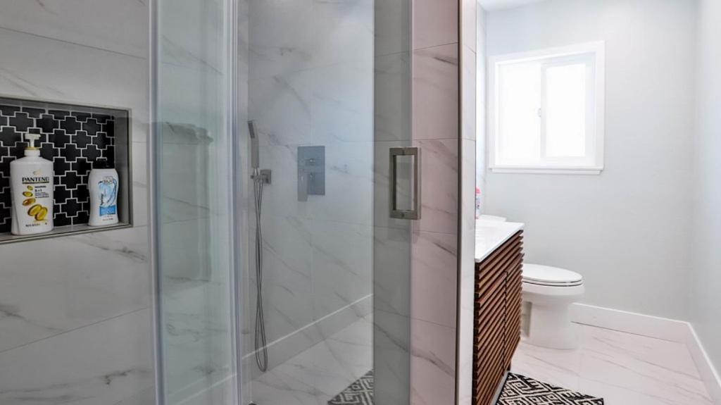 H&H Modern Lux 4Bd 1 King Suite 3 Queen Socal Disney Westminster Bagian luar foto